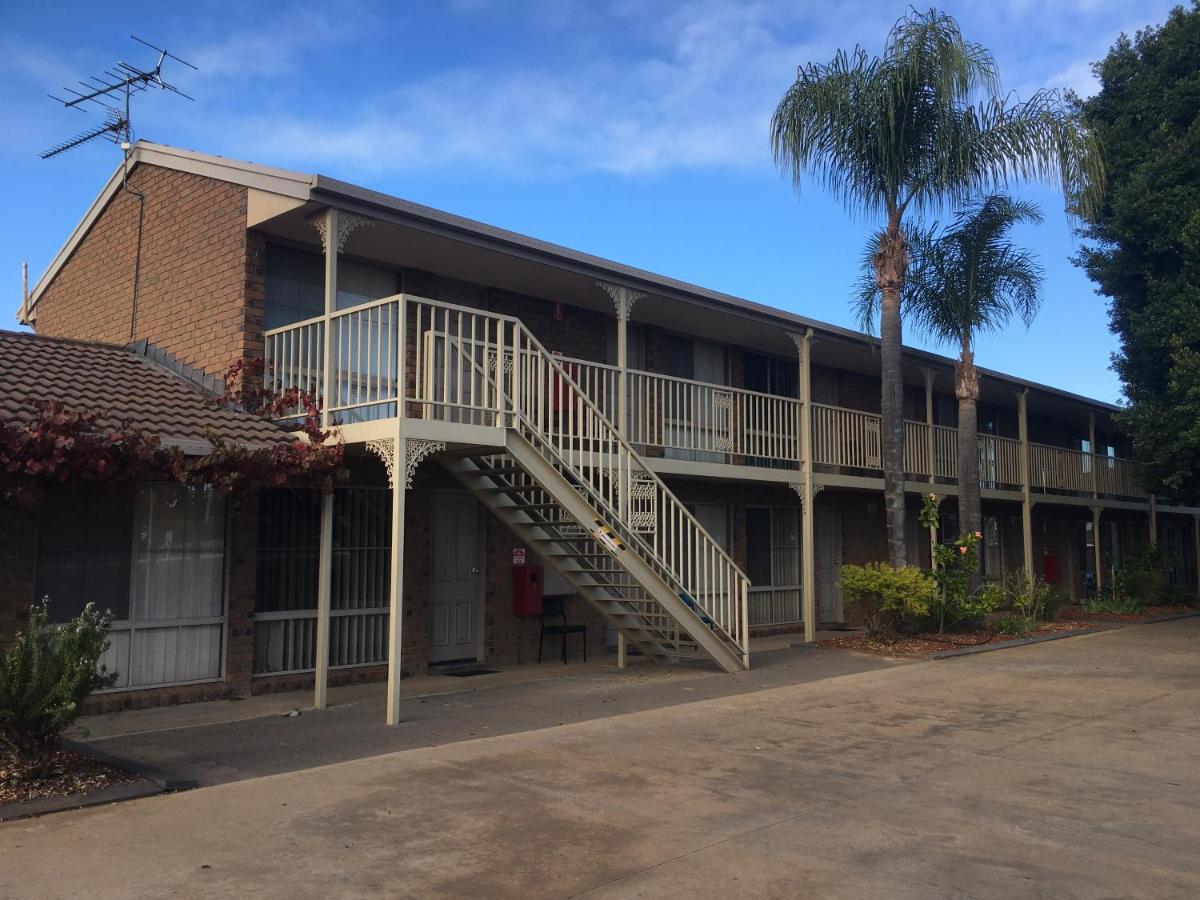 Darling Junction Motor Inn Wentworth Luaran gambar