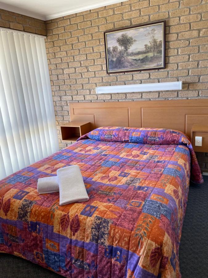 Darling Junction Motor Inn Wentworth Luaran gambar